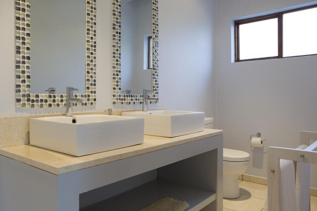 Tides End Manor House Villa Книсна Стая снимка